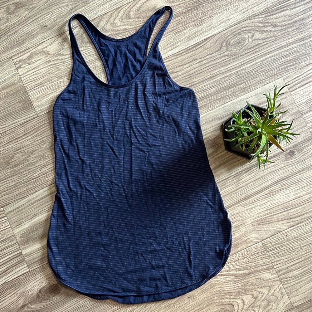 Women’s LULULEMON Lightweight Blue Racer Back Thin Strap Athletic Tank